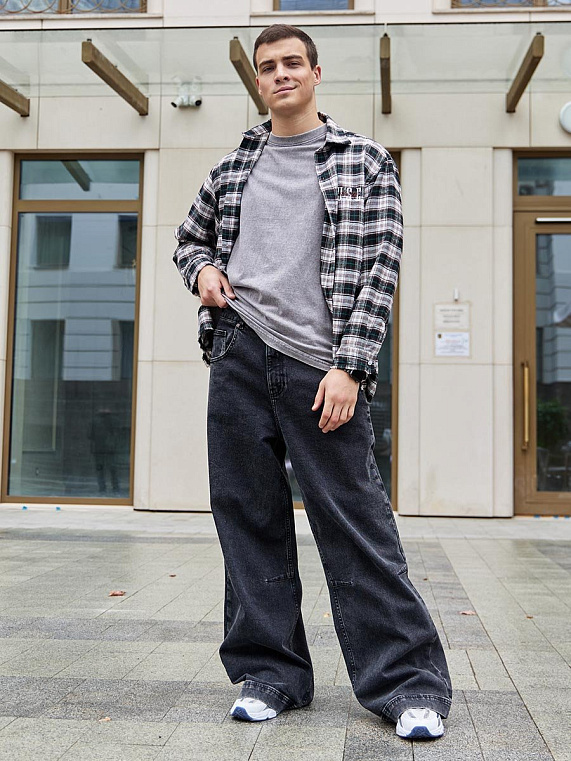 джинсы мужские