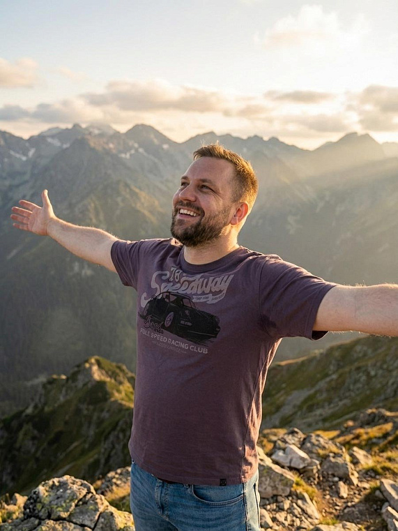 футболка мужская