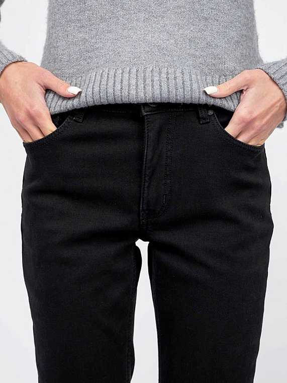 джинсы женские