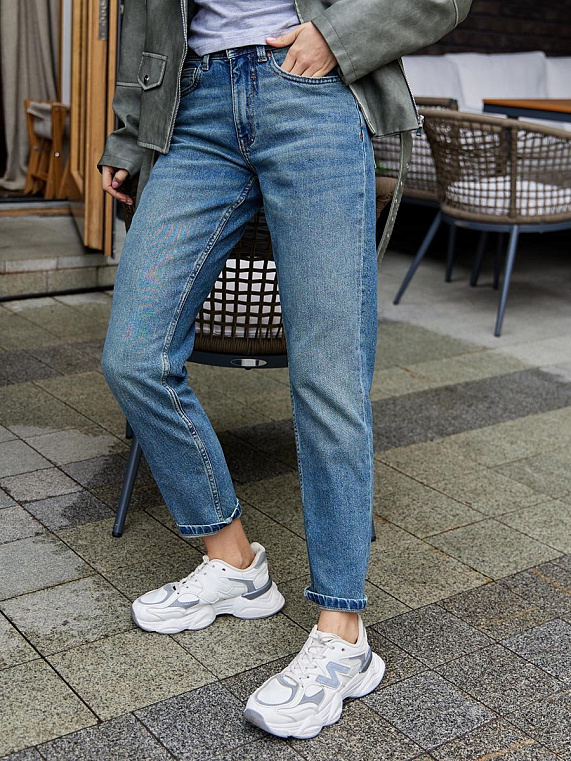 джинсы женские